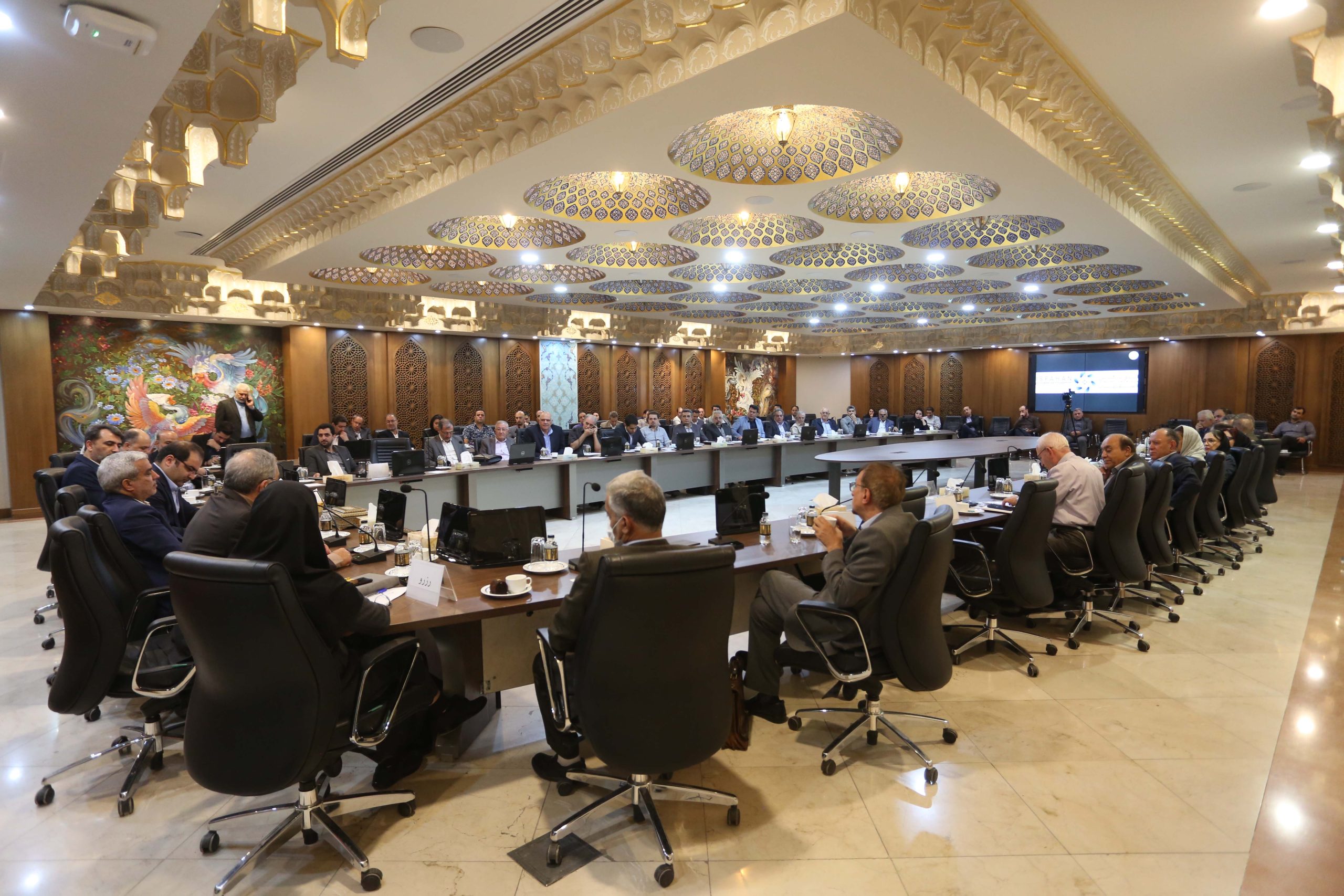 برگزاری جلسه کمیسیون صنعت اتاق بازرگانی اصفهان با حضور معاونت برنامه ریزی وزارت صمت